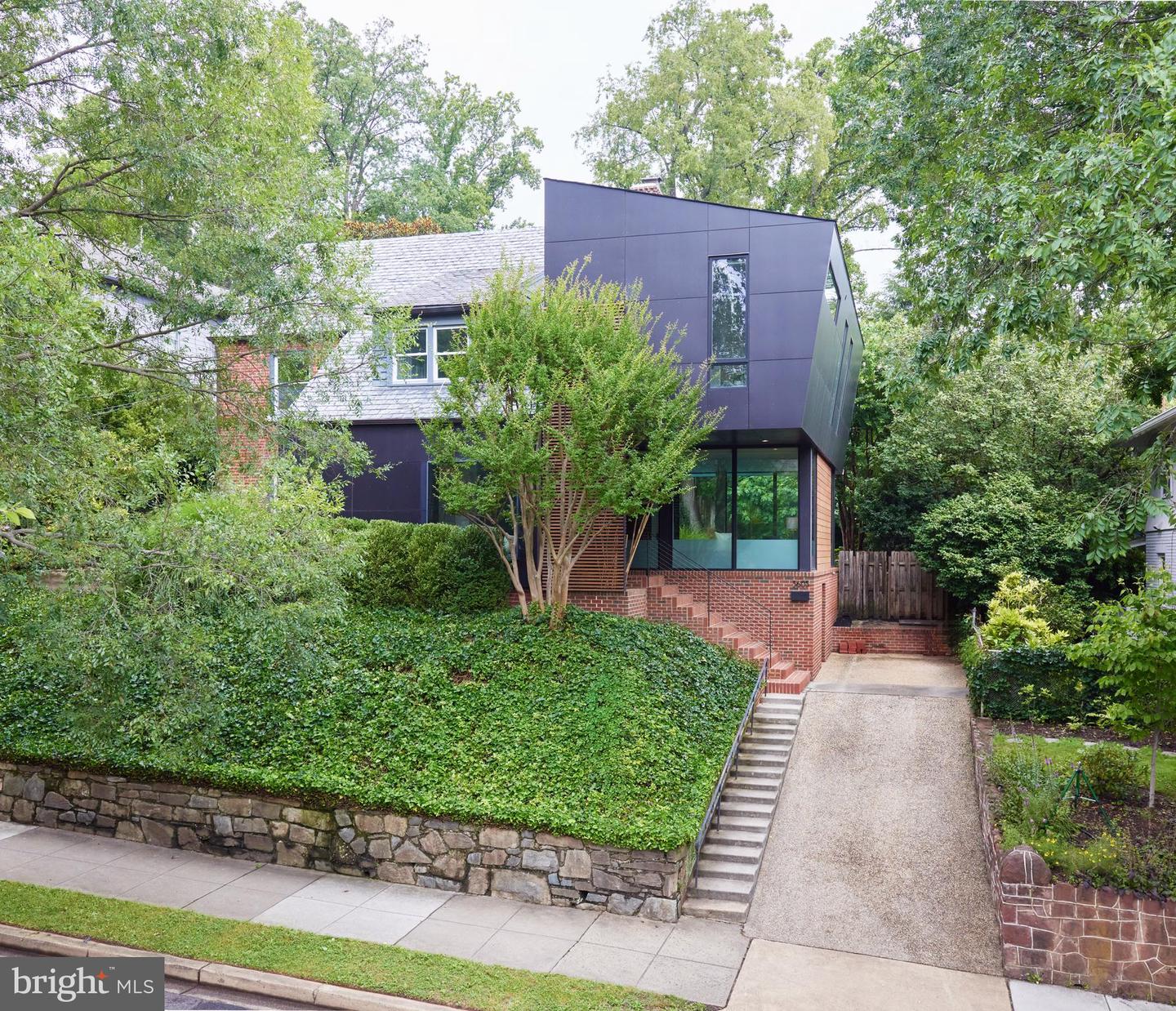 3605 ALBEMARLE ST NW, WASHINGTON, District Of Columbia 20008, 5 Bedrooms Bedrooms, ,4 BathroomsBathrooms,Residential,For sale,3605 ALBEMARLE ST NW,DCDC2209638 MLS # DCDC2209638