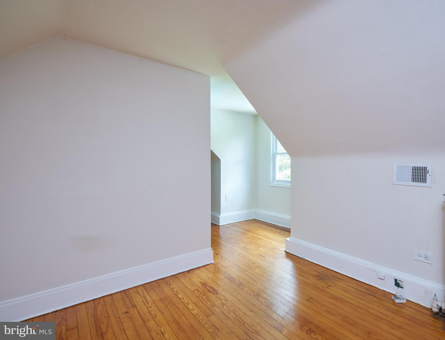 3605 ALBEMARLE ST NW, WASHINGTON, District Of Columbia 20008, 5 Bedrooms Bedrooms, ,4 BathroomsBathrooms,Residential,For sale,3605 ALBEMARLE ST NW,DCDC2209638 MLS # DCDC2209638