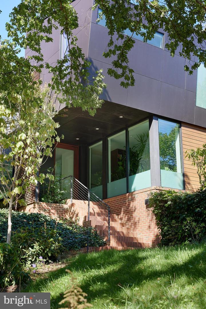 3605 ALBEMARLE ST NW, WASHINGTON, District Of Columbia 20008, 5 Bedrooms Bedrooms, ,4 BathroomsBathrooms,Residential,For sale,3605 ALBEMARLE ST NW,DCDC2209638 MLS # DCDC2209638