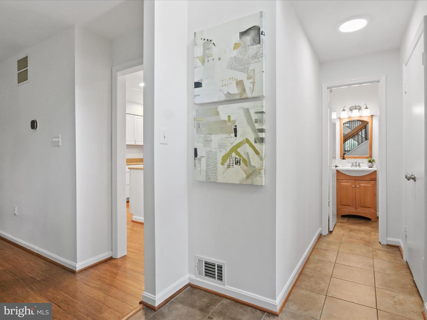 3170 COLCHESTER BROOK LN, FAIRFAX, Virginia 22031, 3 Bedrooms Bedrooms, ,2 BathroomsBathrooms,Residential,For sale,3170 COLCHESTER BROOK LN,VAFX2254612 MLS # VAFX2254612