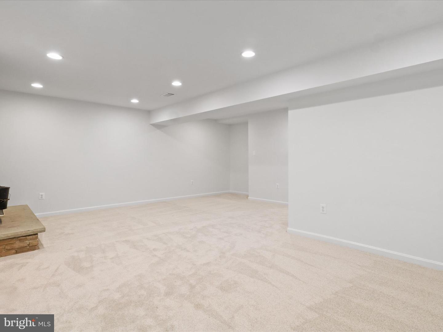 3170 COLCHESTER BROOK LN, FAIRFAX, Virginia 22031, 3 Bedrooms Bedrooms, ,2 BathroomsBathrooms,Residential,For sale,3170 COLCHESTER BROOK LN,VAFX2254612 MLS # VAFX2254612