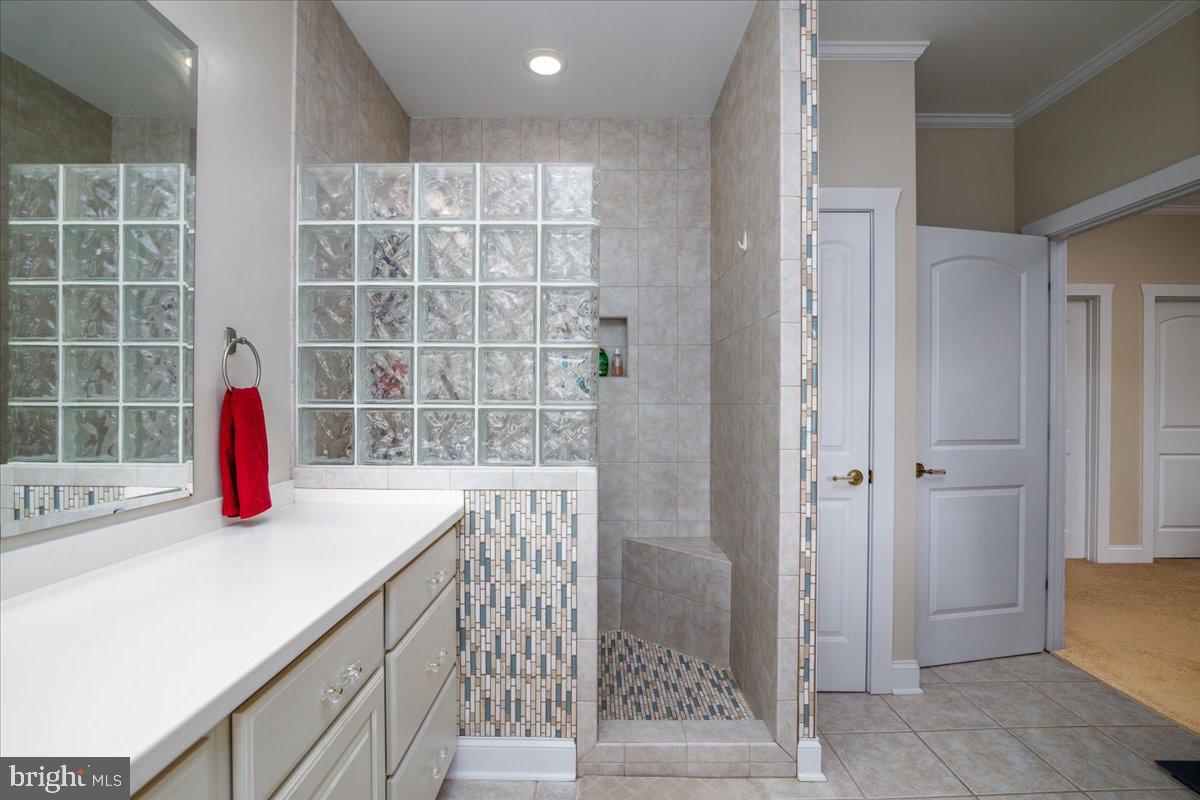 368 PENNINSULA POINT, LYNCH STATION, Virginia 24571, 4 Bedrooms Bedrooms, ,3 BathroomsBathrooms,Residential,For sale,368 PENNINSULA POINT,VACP2000092 MLS # VACP2000092