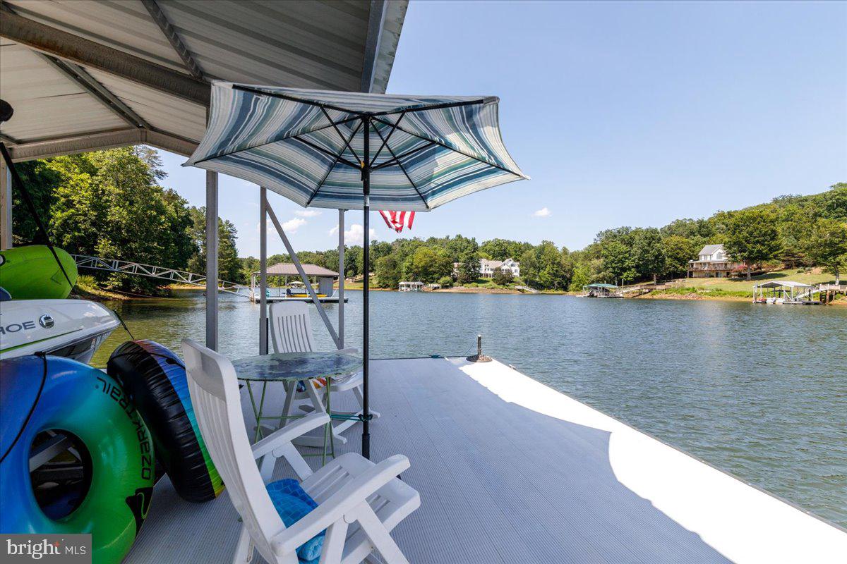 368 PENNINSULA POINT, LYNCH STATION, Virginia 24571, 4 Bedrooms Bedrooms, ,3 BathroomsBathrooms,Residential,For sale,368 PENNINSULA POINT,VACP2000092 MLS # VACP2000092