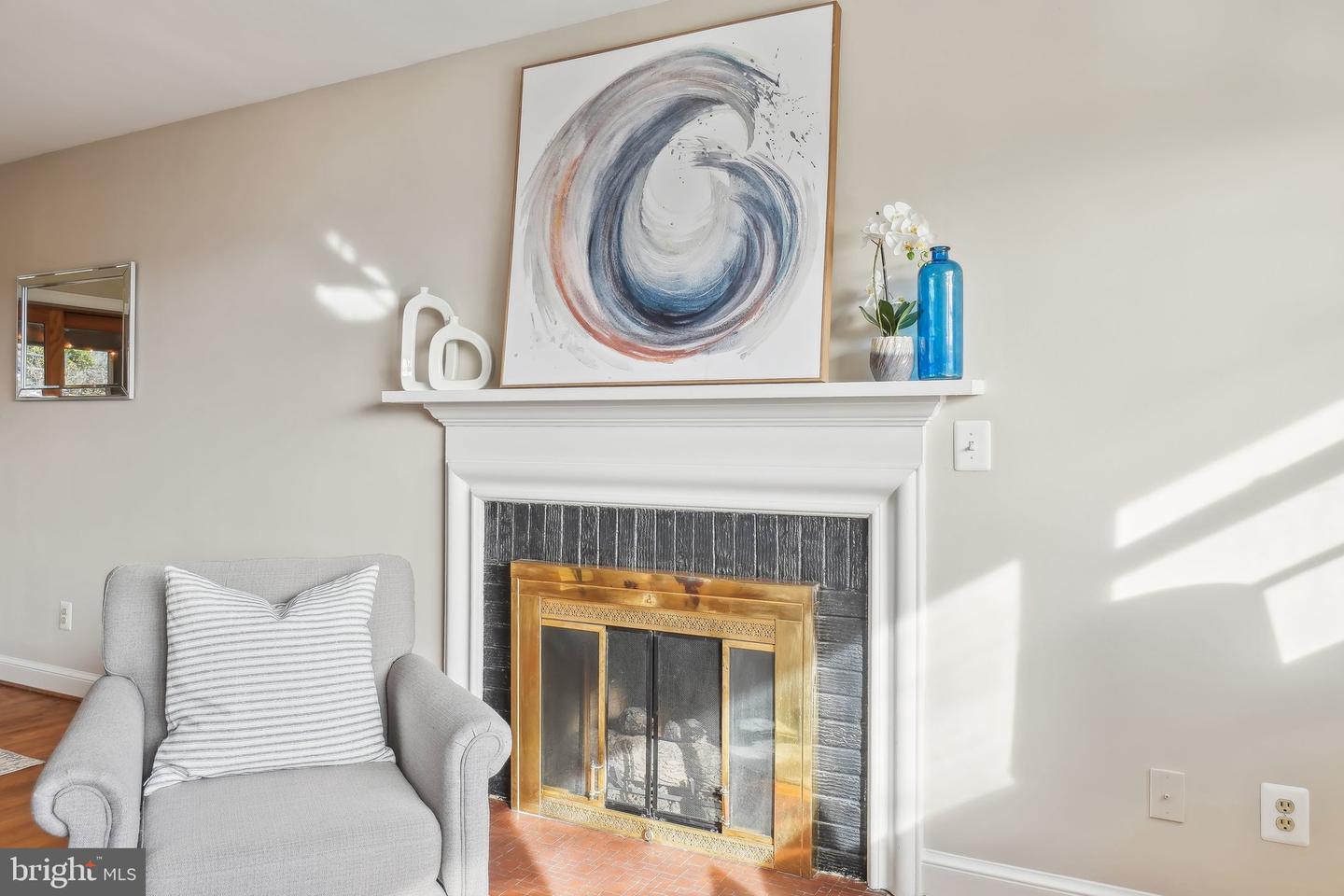 2924 S GRANT ST, ARLINGTON, Virginia 22202, 4 Bedrooms Bedrooms, ,2 BathroomsBathrooms,Residential,For sale,2924 S GRANT ST,VAAR2060448 MLS # VAAR2060448