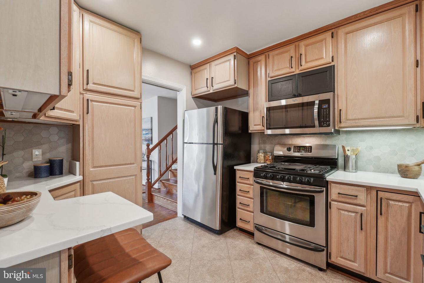 2924 S GRANT ST, ARLINGTON, Virginia 22202, 4 Bedrooms Bedrooms, ,2 BathroomsBathrooms,Residential,For sale,2924 S GRANT ST,VAAR2060448 MLS # VAAR2060448