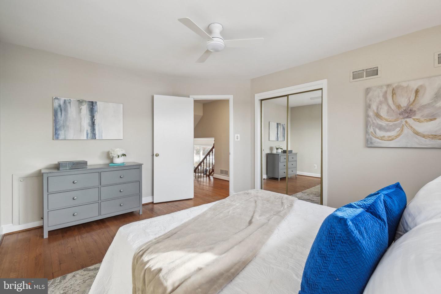 2924 S GRANT ST, ARLINGTON, Virginia 22202, 4 Bedrooms Bedrooms, ,2 BathroomsBathrooms,Residential,For sale,2924 S GRANT ST,VAAR2060448 MLS # VAAR2060448