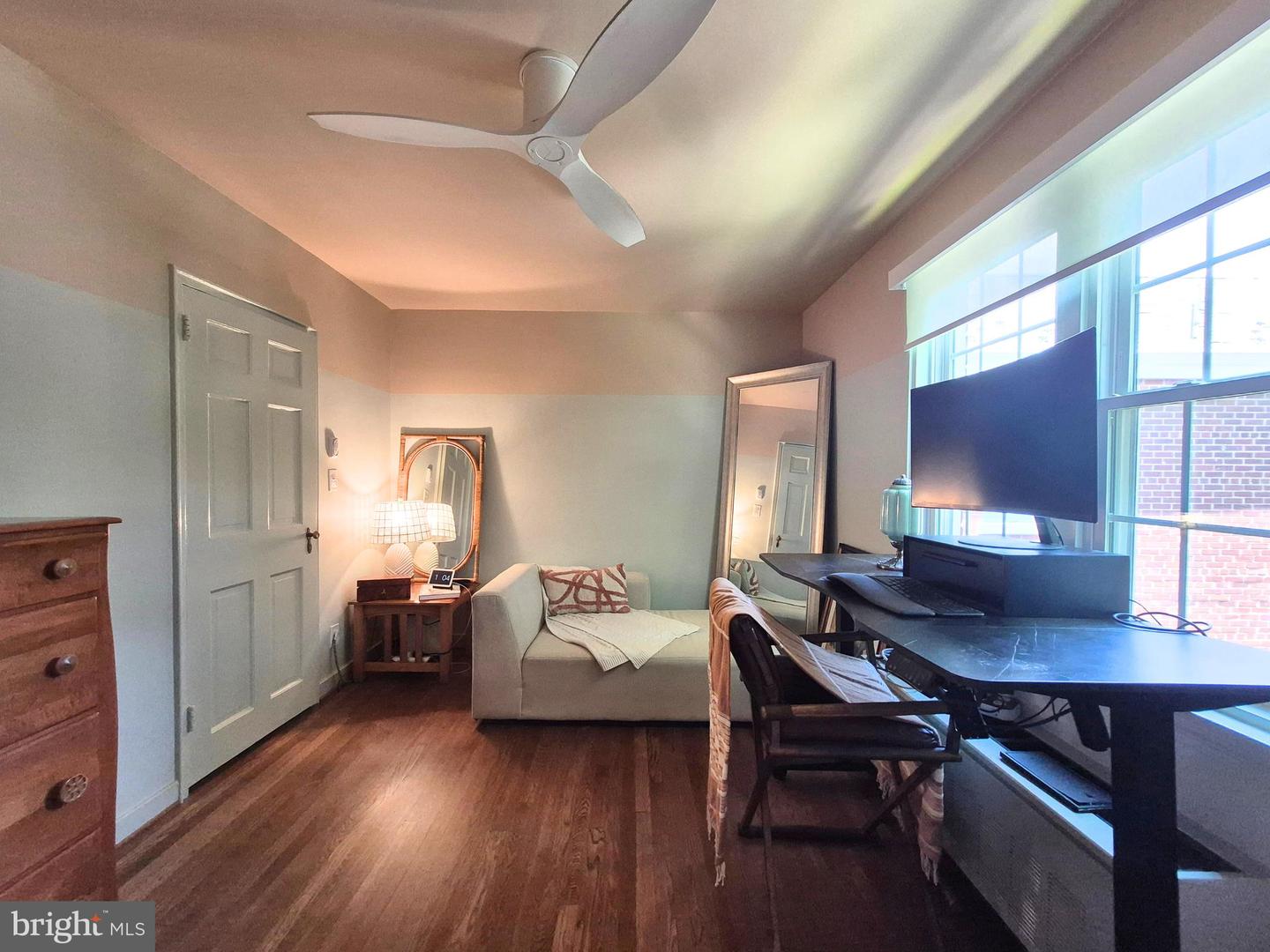 13 AUBURN CT #B, ALEXANDRIA, Virginia 22305, 1 Bedroom Bedrooms, ,1 BathroomBathrooms,Residential,For sale,13 AUBURN CT #B,VAAX2047326 MLS # VAAX2047326