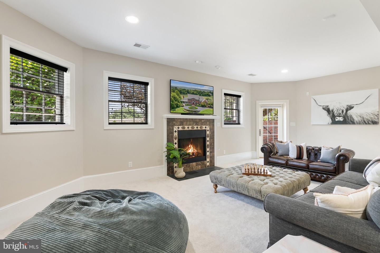 15999 HAMPTON RD, HAMILTON, Virginia 20158, 5 Bedrooms Bedrooms, ,6 BathroomsBathrooms,Residential,For sale,15999 HAMPTON RD,VALO2101718 MLS # VALO2101718