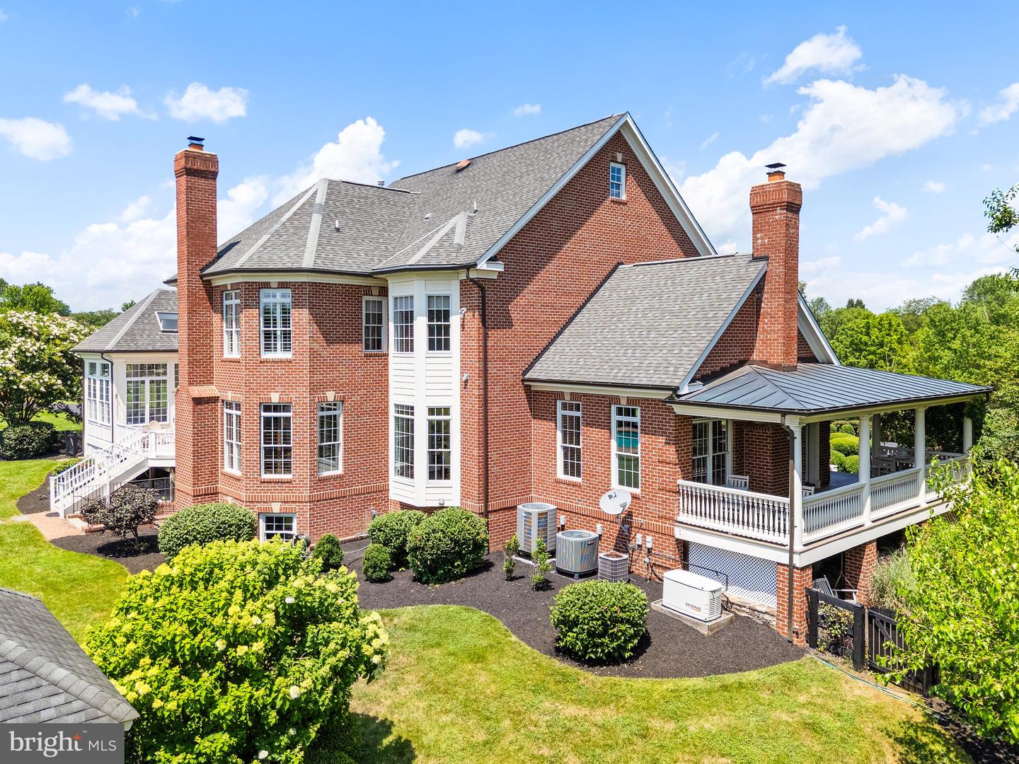 15999 HAMPTON RD, HAMILTON, Virginia 20158, 5 Bedrooms Bedrooms, ,6 BathroomsBathrooms,Residential,For sale,15999 HAMPTON RD,VALO2101718 MLS # VALO2101718
