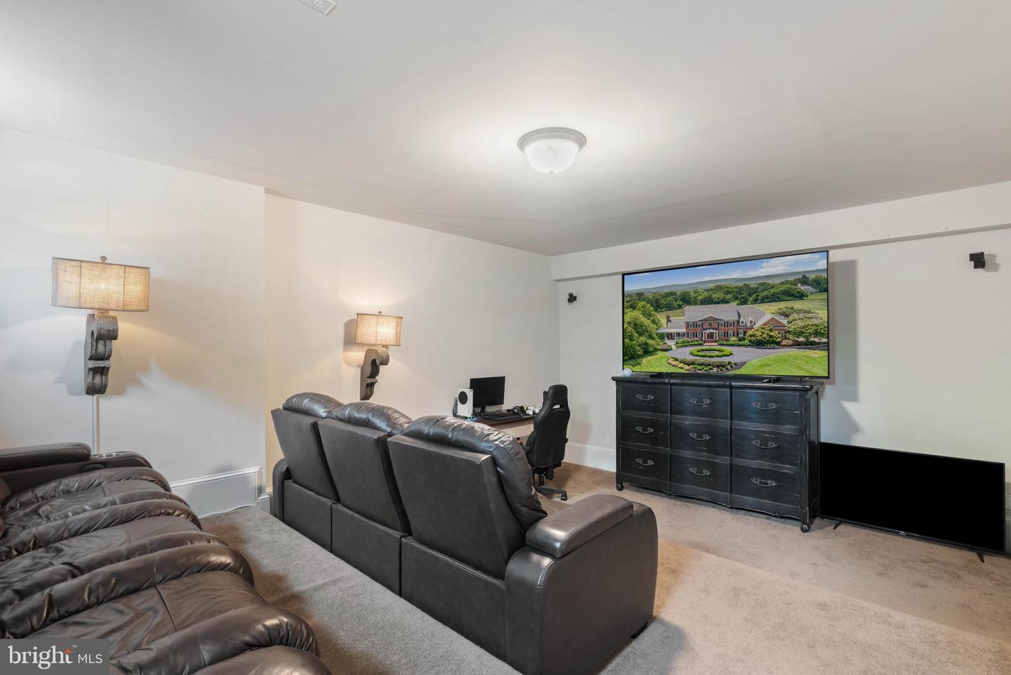 15999 HAMPTON RD, HAMILTON, Virginia 20158, 5 Bedrooms Bedrooms, ,6 BathroomsBathrooms,Residential,For sale,15999 HAMPTON RD,VALO2101718 MLS # VALO2101718