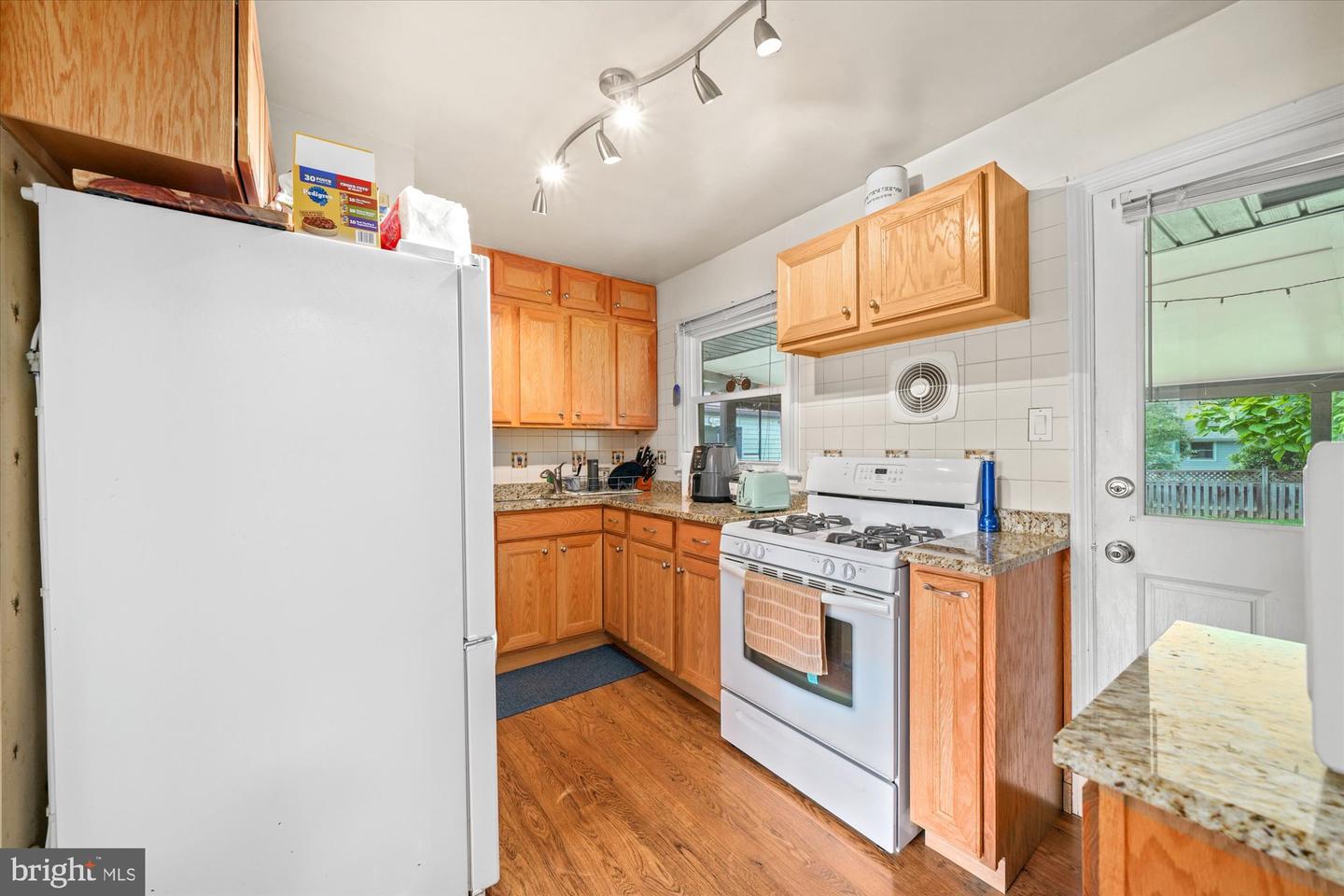 6926 VANDERBILT DR, ALEXANDRIA, Virginia 22307, 3 Bedrooms Bedrooms, ,2 BathroomsBathrooms,Residential,For sale,6926 VANDERBILT DR,VAFX2254748 MLS # VAFX2254748