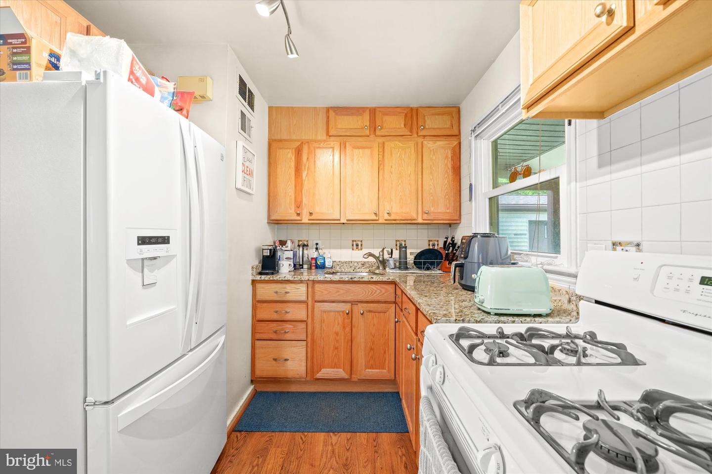 6926 VANDERBILT DR, ALEXANDRIA, Virginia 22307, 3 Bedrooms Bedrooms, ,2 BathroomsBathrooms,Residential,For sale,6926 VANDERBILT DR,VAFX2254748 MLS # VAFX2254748