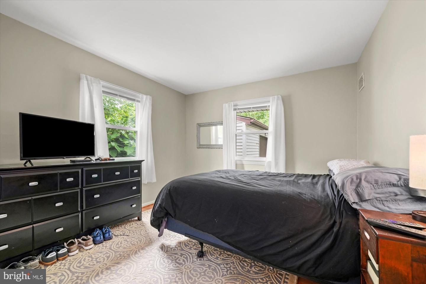 6926 VANDERBILT DR, ALEXANDRIA, Virginia 22307, 3 Bedrooms Bedrooms, ,2 BathroomsBathrooms,Residential,For sale,6926 VANDERBILT DR,VAFX2254748 MLS # VAFX2254748
