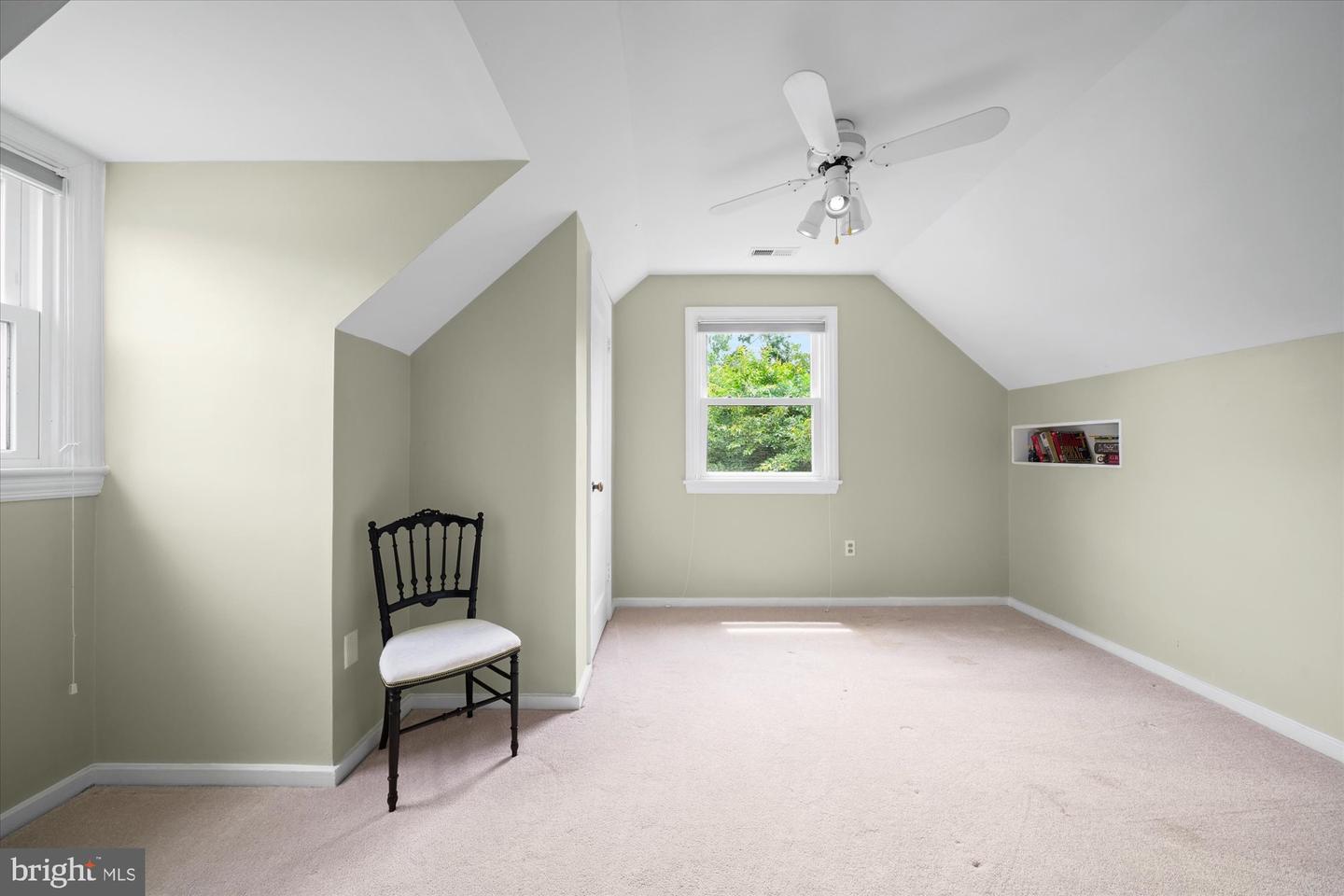 6926 VANDERBILT DR, ALEXANDRIA, Virginia 22307, 3 Bedrooms Bedrooms, ,2 BathroomsBathrooms,Residential,For sale,6926 VANDERBILT DR,VAFX2254748 MLS # VAFX2254748