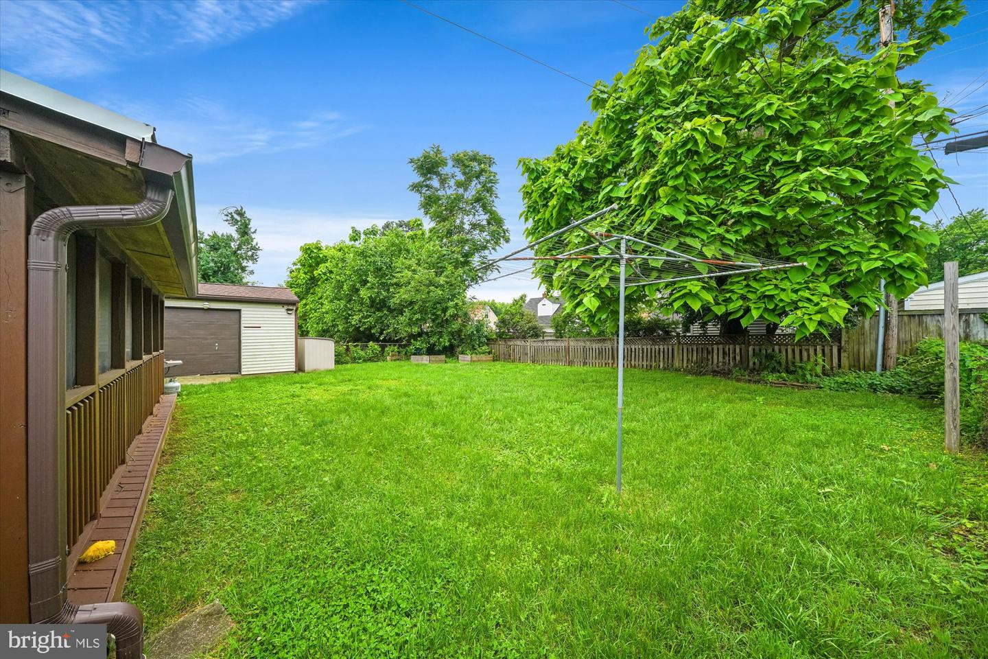 6926 VANDERBILT DR, ALEXANDRIA, Virginia 22307, 3 Bedrooms Bedrooms, ,2 BathroomsBathrooms,Residential,For sale,6926 VANDERBILT DR,VAFX2254748 MLS # VAFX2254748