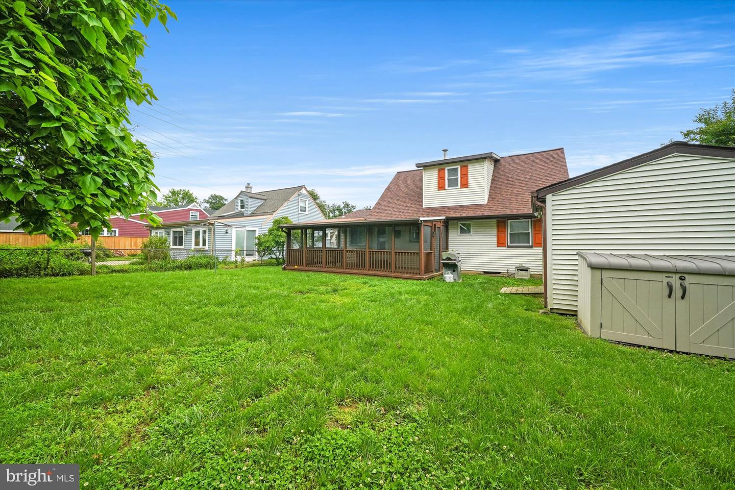 6926 VANDERBILT DR, ALEXANDRIA, Virginia 22307, 3 Bedrooms Bedrooms, ,2 BathroomsBathrooms,Residential,For sale,6926 VANDERBILT DR,VAFX2254748 MLS # VAFX2254748