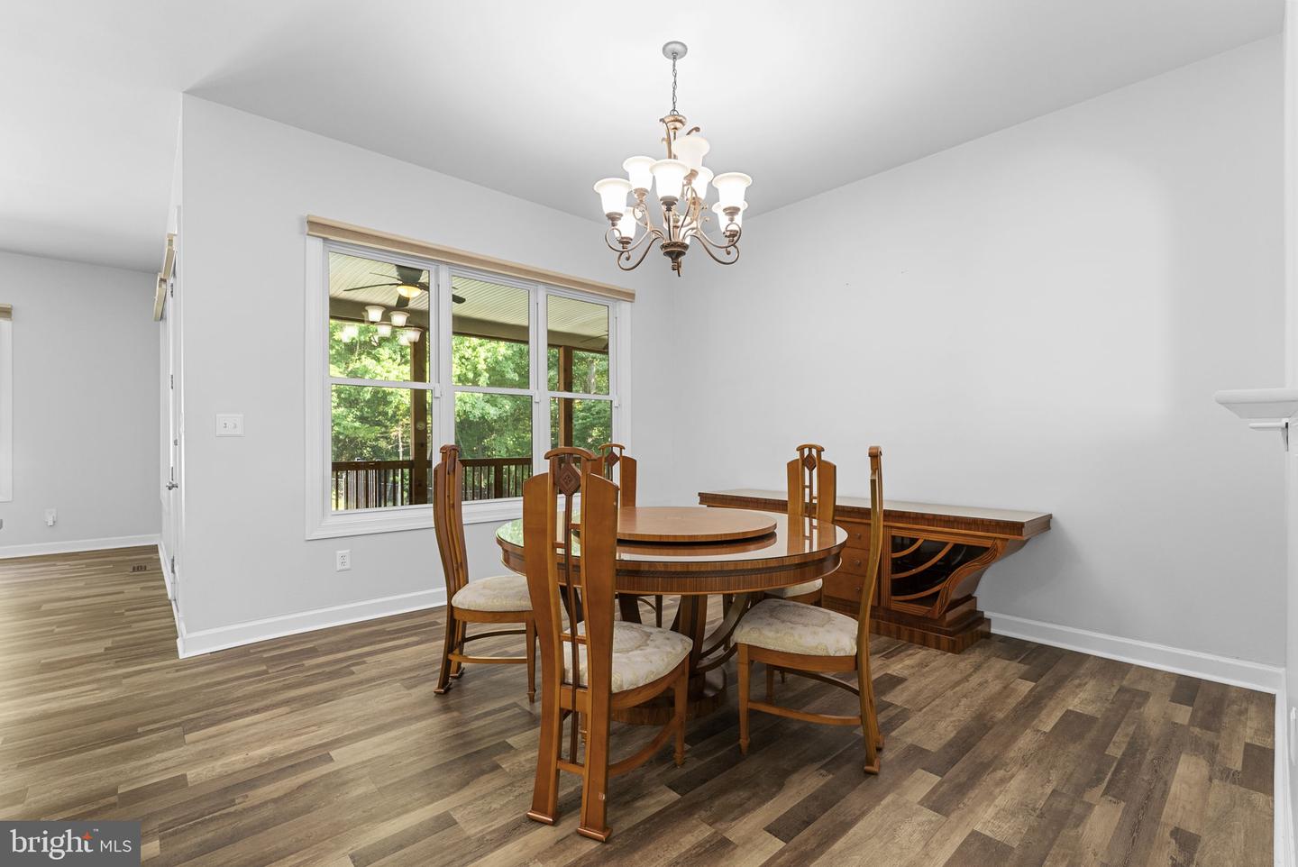 100 LAKEWOOD DR, WILLIAMSBURG, Virginia 23185, 4 Bedrooms Bedrooms, 9 Rooms Rooms,3 BathroomsBathrooms,Residential,For sale,100 LAKEWOOD DR,VAJC2000500 MLS # VAJC2000500