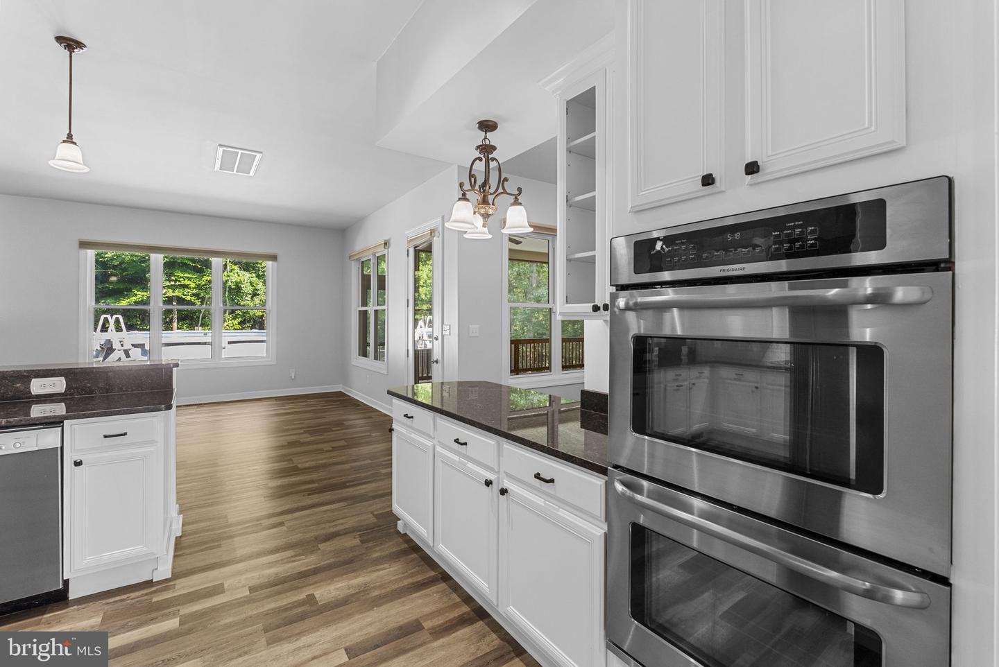 100 LAKEWOOD DR, WILLIAMSBURG, Virginia 23185, 4 Bedrooms Bedrooms, 9 Rooms Rooms,3 BathroomsBathrooms,Residential,For sale,100 LAKEWOOD DR,VAJC2000500 MLS # VAJC2000500