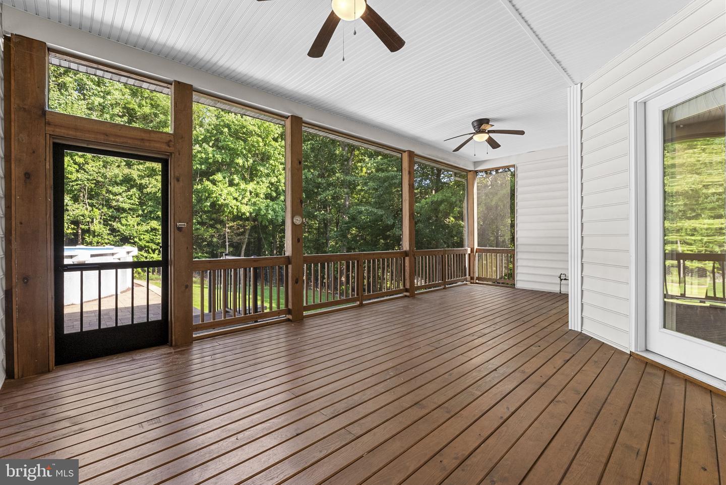 100 LAKEWOOD DR, WILLIAMSBURG, Virginia 23185, 4 Bedrooms Bedrooms, 9 Rooms Rooms,3 BathroomsBathrooms,Residential,For sale,100 LAKEWOOD DR,VAJC2000500 MLS # VAJC2000500