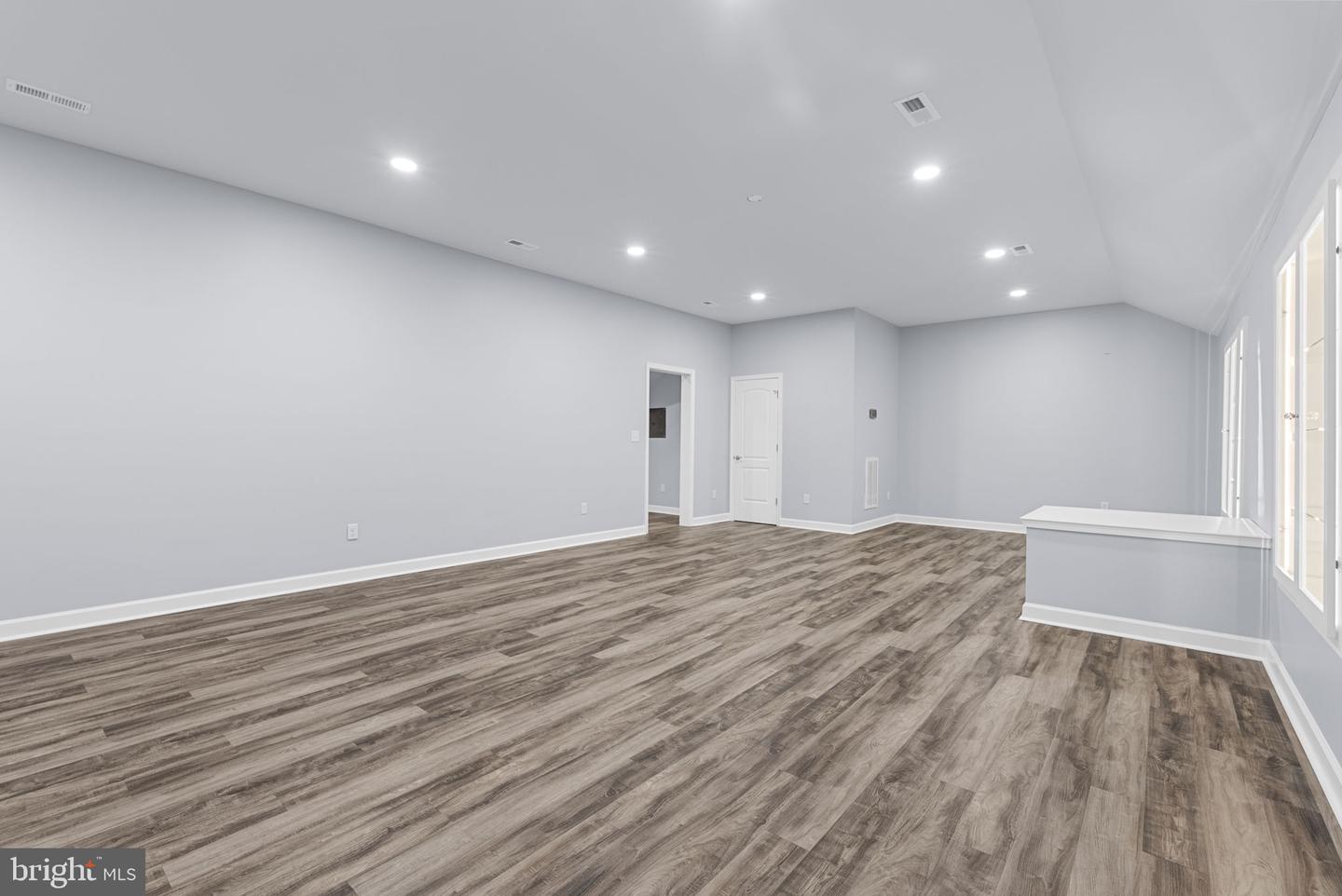 100 LAKEWOOD DR, WILLIAMSBURG, Virginia 23185, 4 Bedrooms Bedrooms, 9 Rooms Rooms,3 BathroomsBathrooms,Residential,For sale,100 LAKEWOOD DR,VAJC2000500 MLS # VAJC2000500