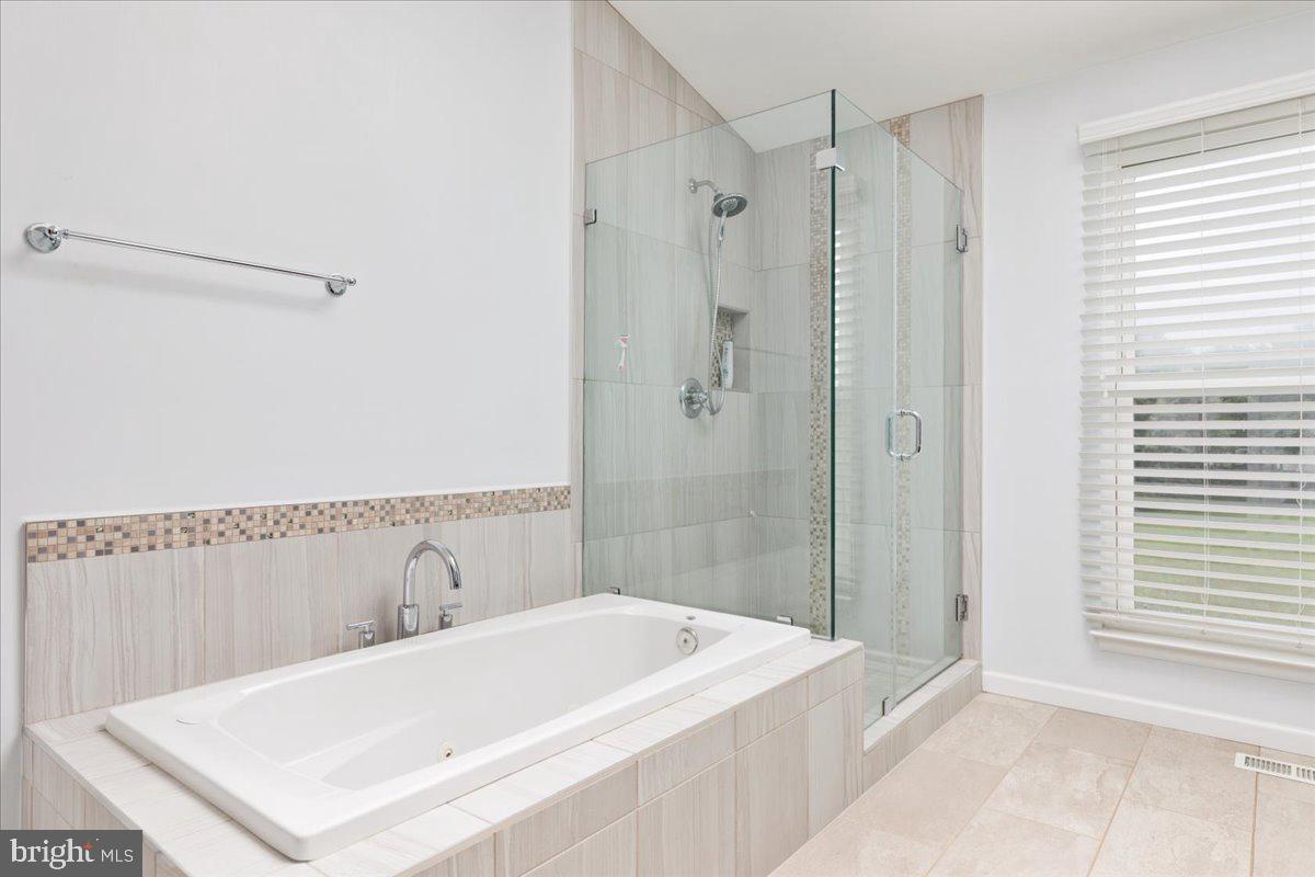 8683 NAGLE ST, MANASSAS, Virginia 20110, 4 Bedrooms Bedrooms, ,3 BathroomsBathrooms,Residential,For sale,8683 NAGLE ST,VAMN2008664 MLS # VAMN2008664