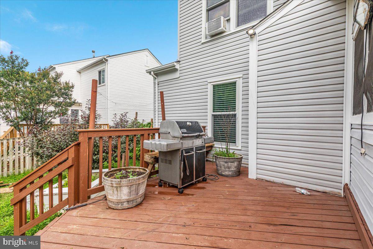 8683 NAGLE ST, MANASSAS, Virginia 20110, 4 Bedrooms Bedrooms, ,3 BathroomsBathrooms,Residential,For sale,8683 NAGLE ST,VAMN2008664 MLS # VAMN2008664