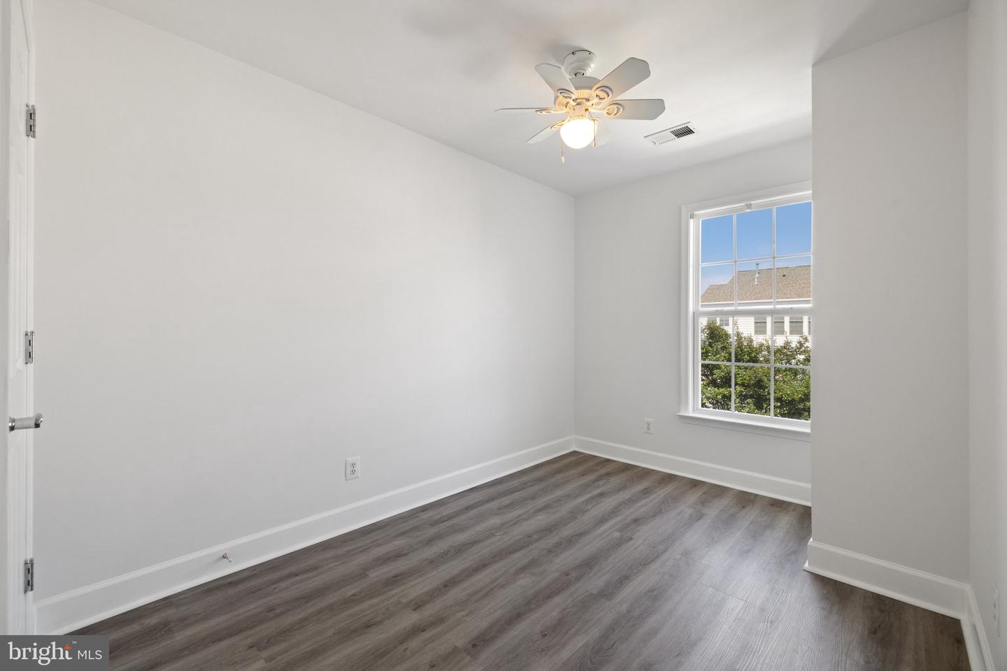 22262 MEADFOOT TER, ASHBURN, Virginia 20148, 4 Bedrooms Bedrooms, ,1 BathroomBathrooms,Residential,For sale,22262 MEADFOOT TER,VALO2101726 MLS # VALO2101726