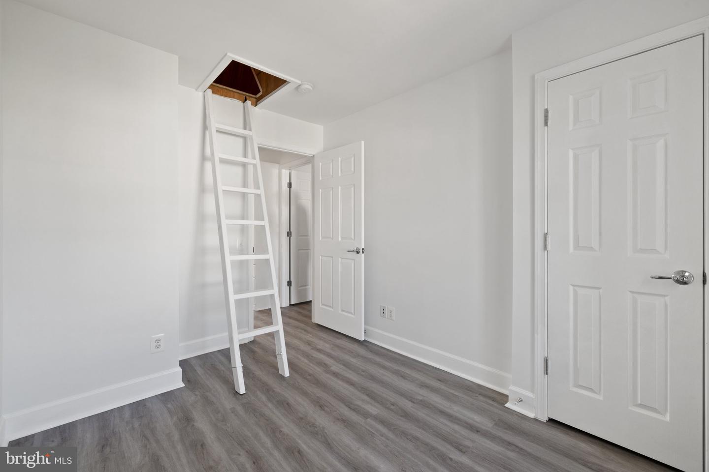 22262 MEADFOOT TER, ASHBURN, Virginia 20148, 4 Bedrooms Bedrooms, ,1 BathroomBathrooms,Residential,For sale,22262 MEADFOOT TER,VALO2101726 MLS # VALO2101726