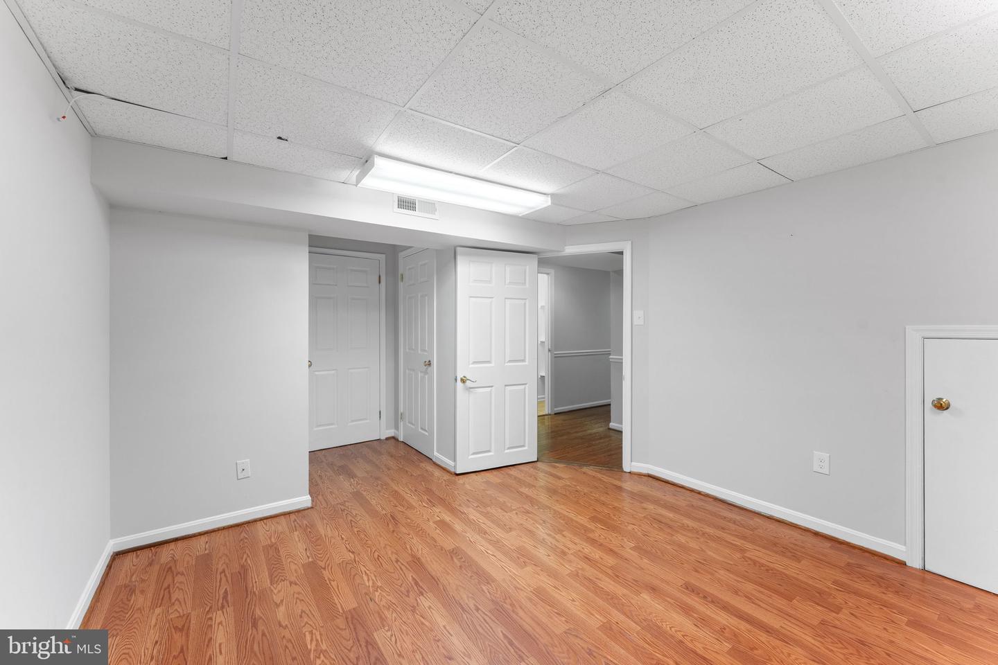 10828 MOORE DR, MANASSAS, Virginia 20111, 5 Bedrooms Bedrooms, ,4 BathroomsBathrooms,Residential,For sale,10828 MOORE DR,VAPW2098920 MLS # VAPW2098920