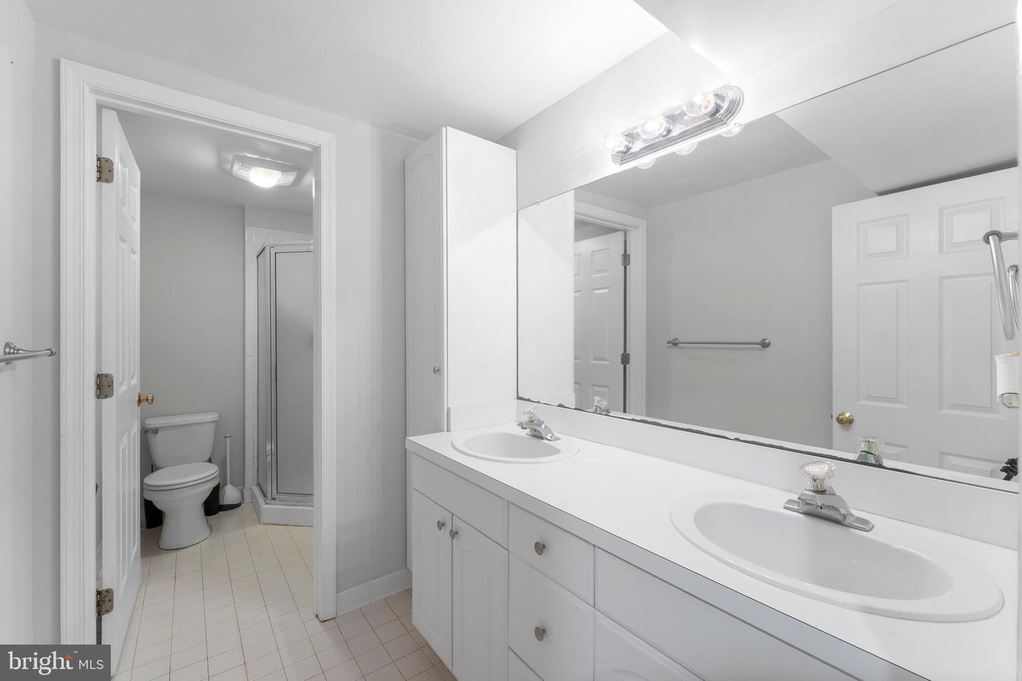 10828 MOORE DR, MANASSAS, Virginia 20111, 5 Bedrooms Bedrooms, ,4 BathroomsBathrooms,Residential,For sale,10828 MOORE DR,VAPW2098920 MLS # VAPW2098920