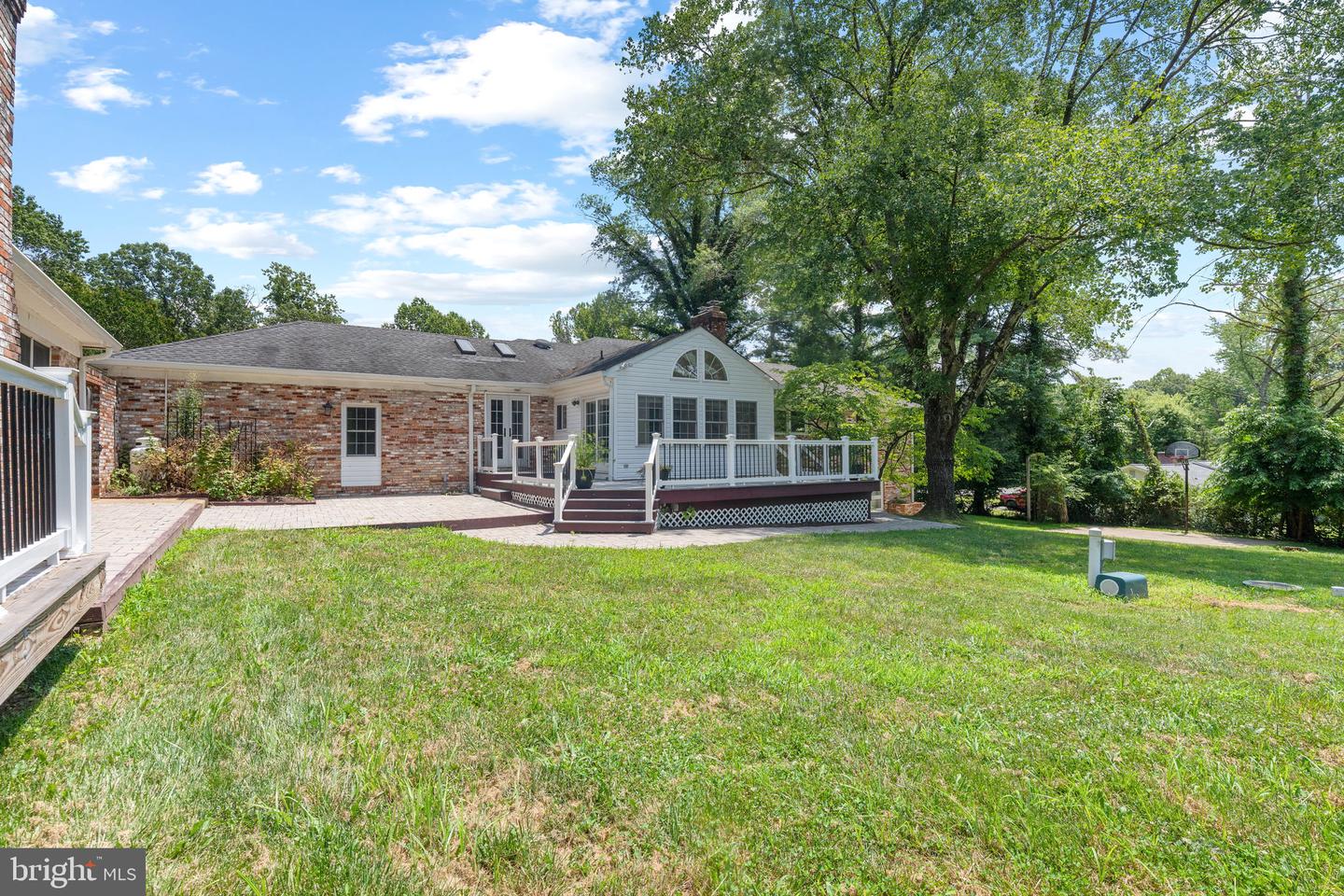 10828 MOORE DR, MANASSAS, Virginia 20111, 5 Bedrooms Bedrooms, ,4 BathroomsBathrooms,Residential,For sale,10828 MOORE DR,VAPW2098920 MLS # VAPW2098920