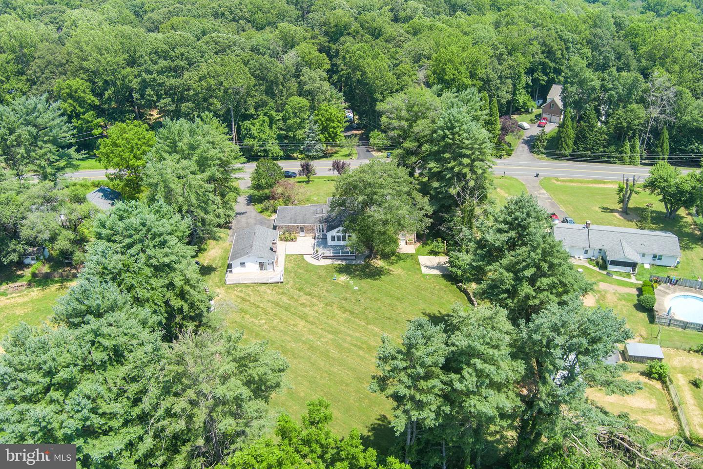 10828 MOORE DR, MANASSAS, Virginia 20111, 5 Bedrooms Bedrooms, ,4 BathroomsBathrooms,Residential,For sale,10828 MOORE DR,VAPW2098920 MLS # VAPW2098920