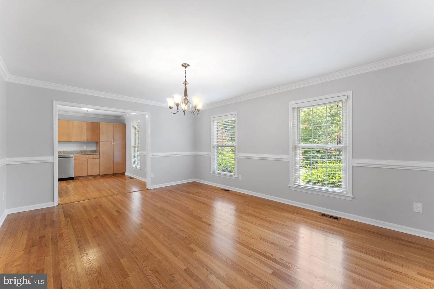 10828 MOORE DR, MANASSAS, Virginia 20111, 5 Bedrooms Bedrooms, ,4 BathroomsBathrooms,Residential,For sale,10828 MOORE DR,VAPW2098920 MLS # VAPW2098920