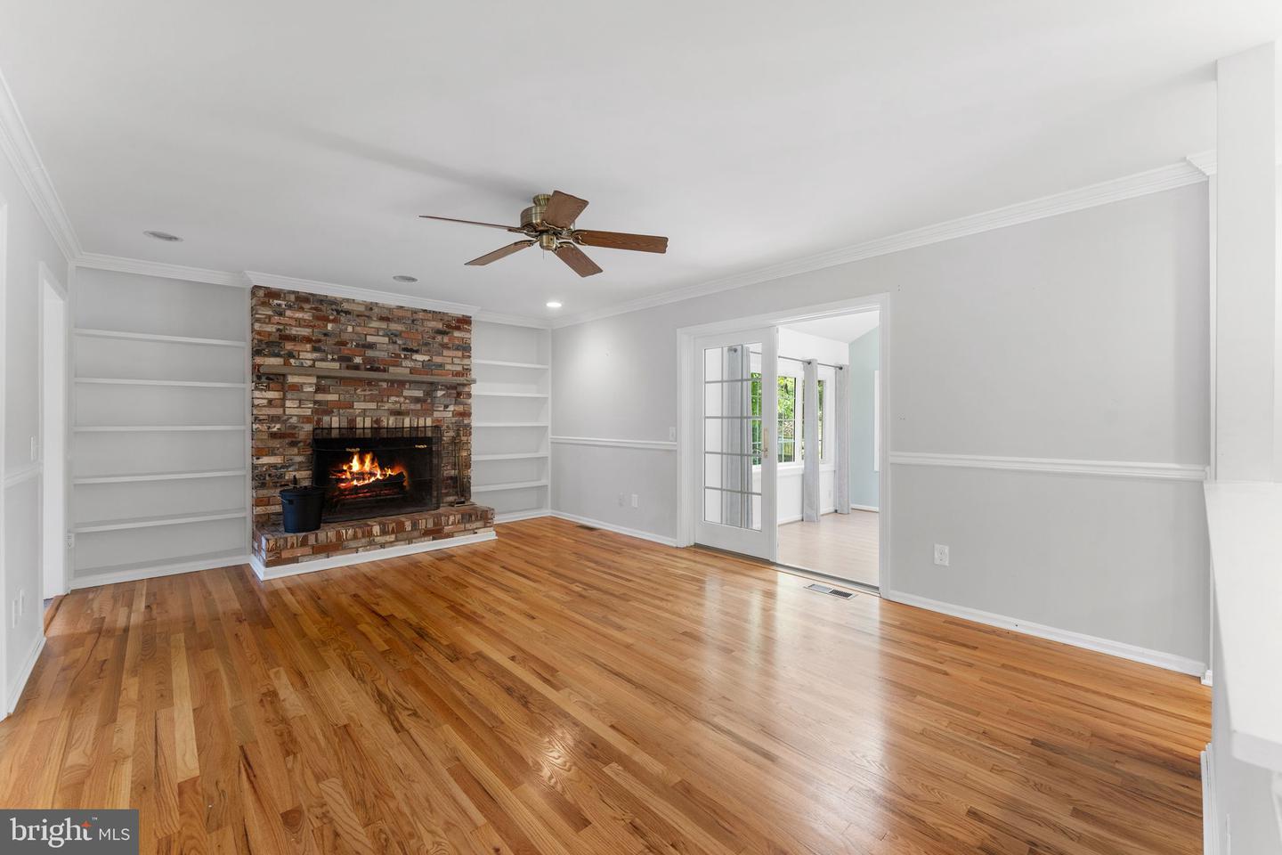 10828 MOORE DR, MANASSAS, Virginia 20111, 5 Bedrooms Bedrooms, ,4 BathroomsBathrooms,Residential,For sale,10828 MOORE DR,VAPW2098920 MLS # VAPW2098920