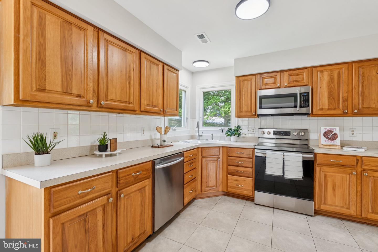 29 PURITAN PLACE, STAFFORD, Virginia 22554, 4 Bedrooms Bedrooms, ,2 BathroomsBathrooms,Residential,For sale,29 PURITAN PLACE,VAST2040666 MLS # VAST2040666