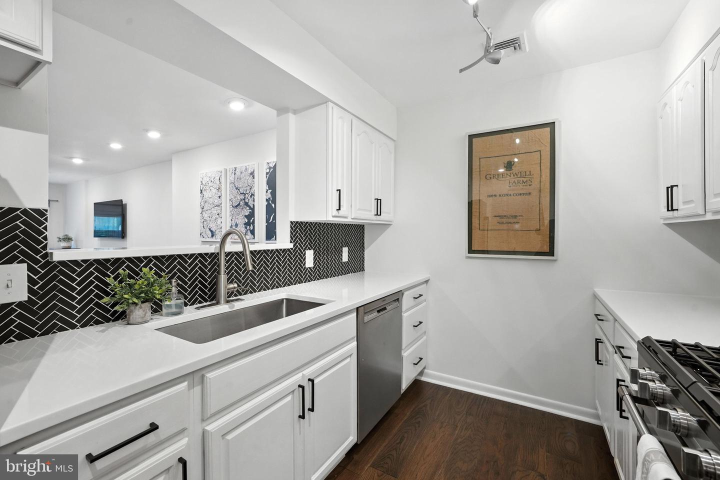 1055 MICHIGAN AVE NE, WASHINGTON, District Of Columbia 20017, 3 Bedrooms Bedrooms, ,2 BathroomsBathrooms,Residential,For sale,1055 MICHIGAN AVE NE,DCDC2209778 MLS # DCDC2209778