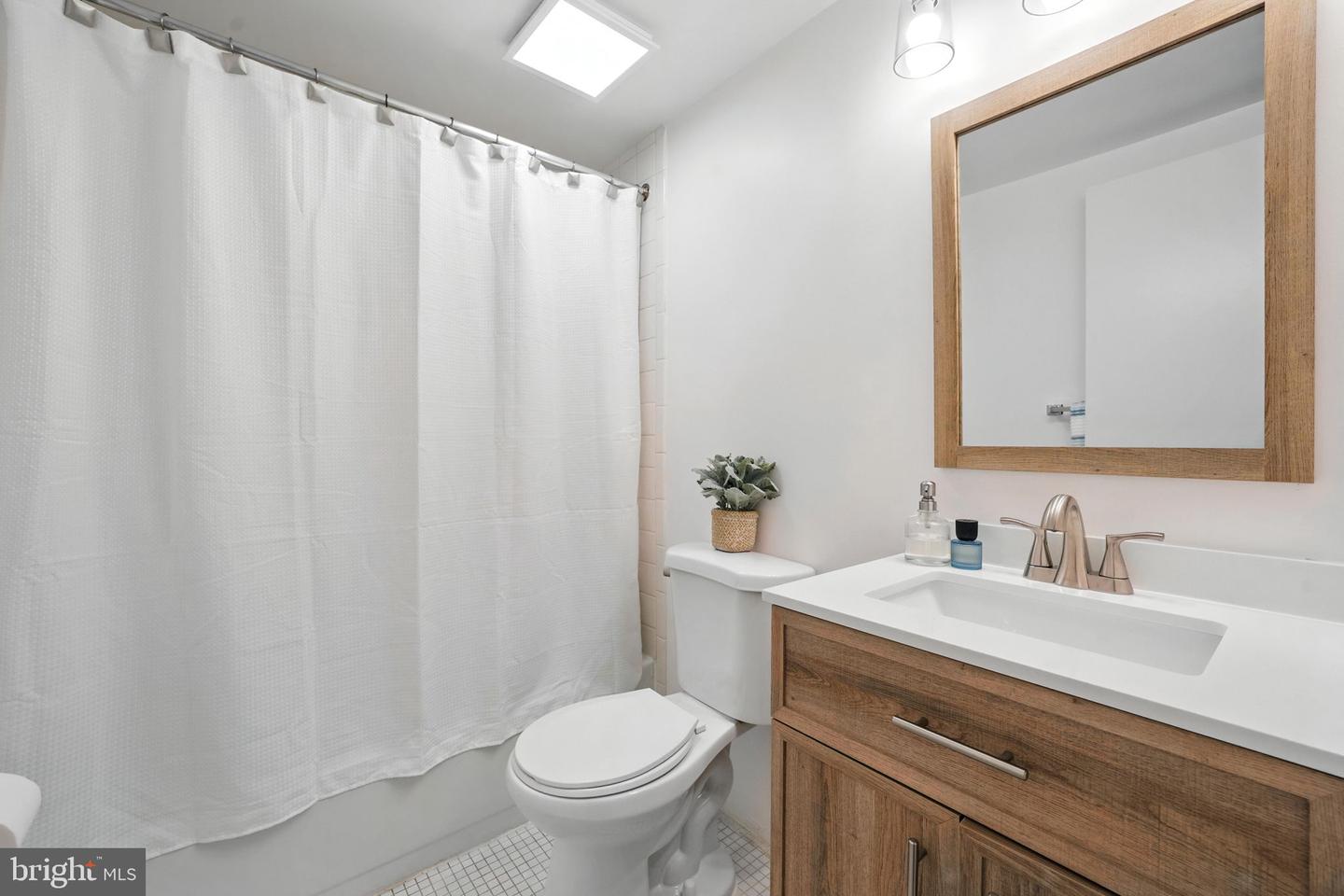 1055 MICHIGAN AVE NE, WASHINGTON, District Of Columbia 20017, 3 Bedrooms Bedrooms, ,2 BathroomsBathrooms,Residential,For sale,1055 MICHIGAN AVE NE,DCDC2209778 MLS # DCDC2209778