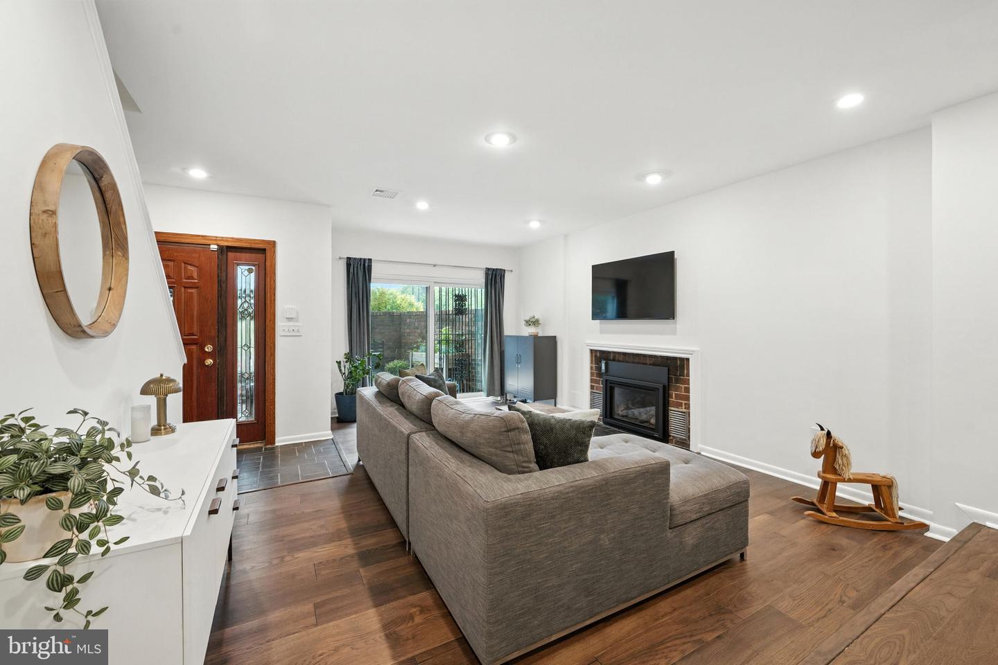 1055 MICHIGAN AVE NE, WASHINGTON, District Of Columbia 20017, 3 Bedrooms Bedrooms, ,2 BathroomsBathrooms,Residential,For sale,1055 MICHIGAN AVE NE,DCDC2209778 MLS # DCDC2209778