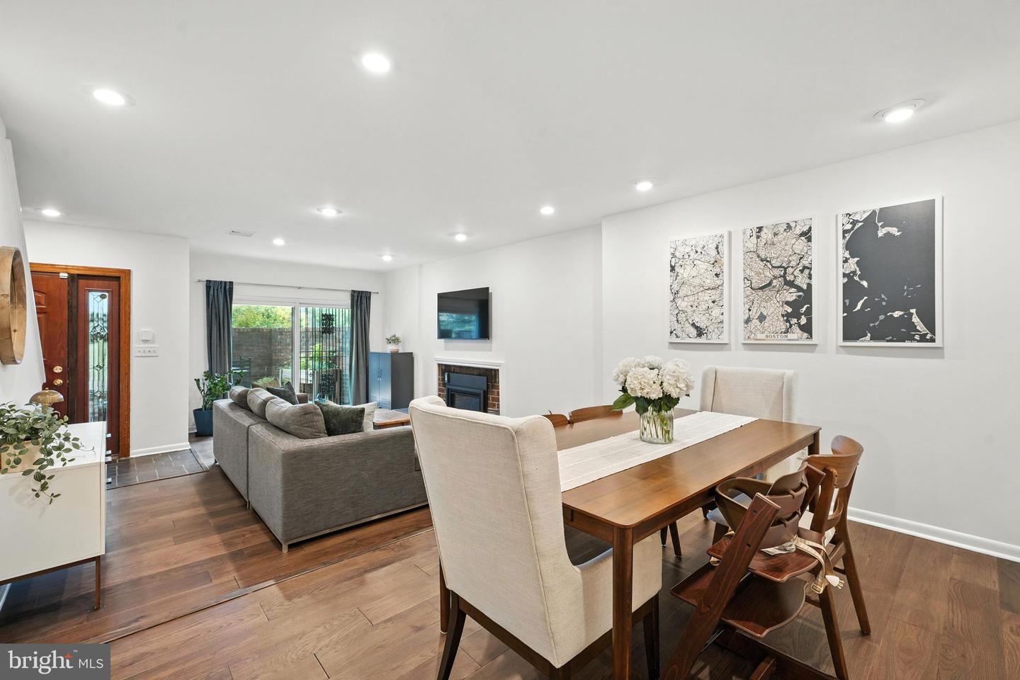 1055 MICHIGAN AVE NE, WASHINGTON, District Of Columbia 20017, 3 Bedrooms Bedrooms, ,2 BathroomsBathrooms,Residential,For sale,1055 MICHIGAN AVE NE,DCDC2209778 MLS # DCDC2209778
