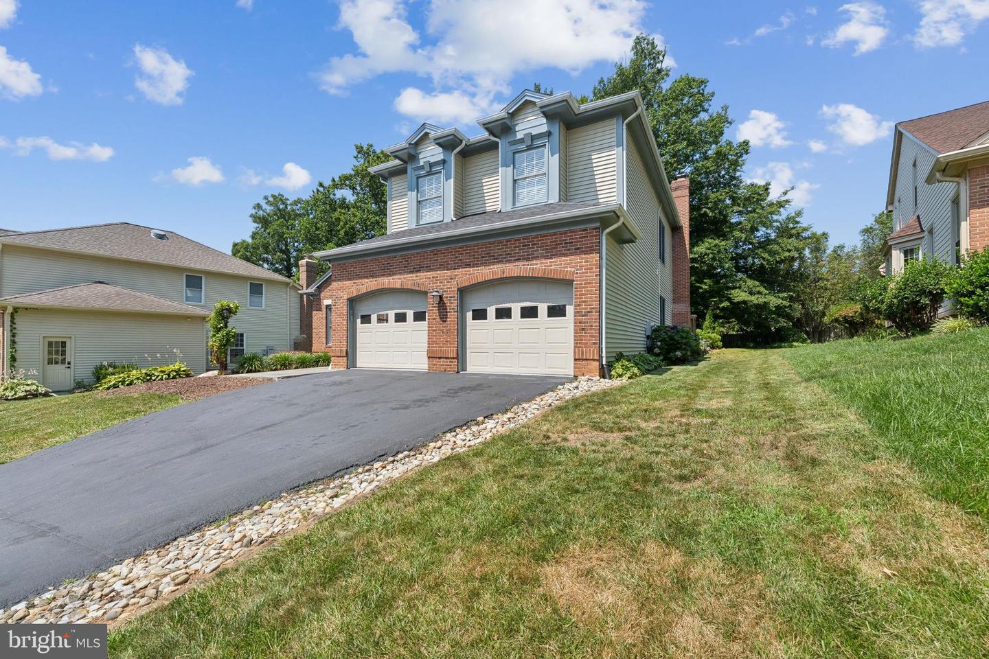 8410 COPPERLEAF CT, FAIRFAX STATION, Virginia 22039, 5 Bedrooms Bedrooms, ,4 BathroomsBathrooms,Residential,For sale,8410 COPPERLEAF CT,VAFX2254802 MLS # VAFX2254802