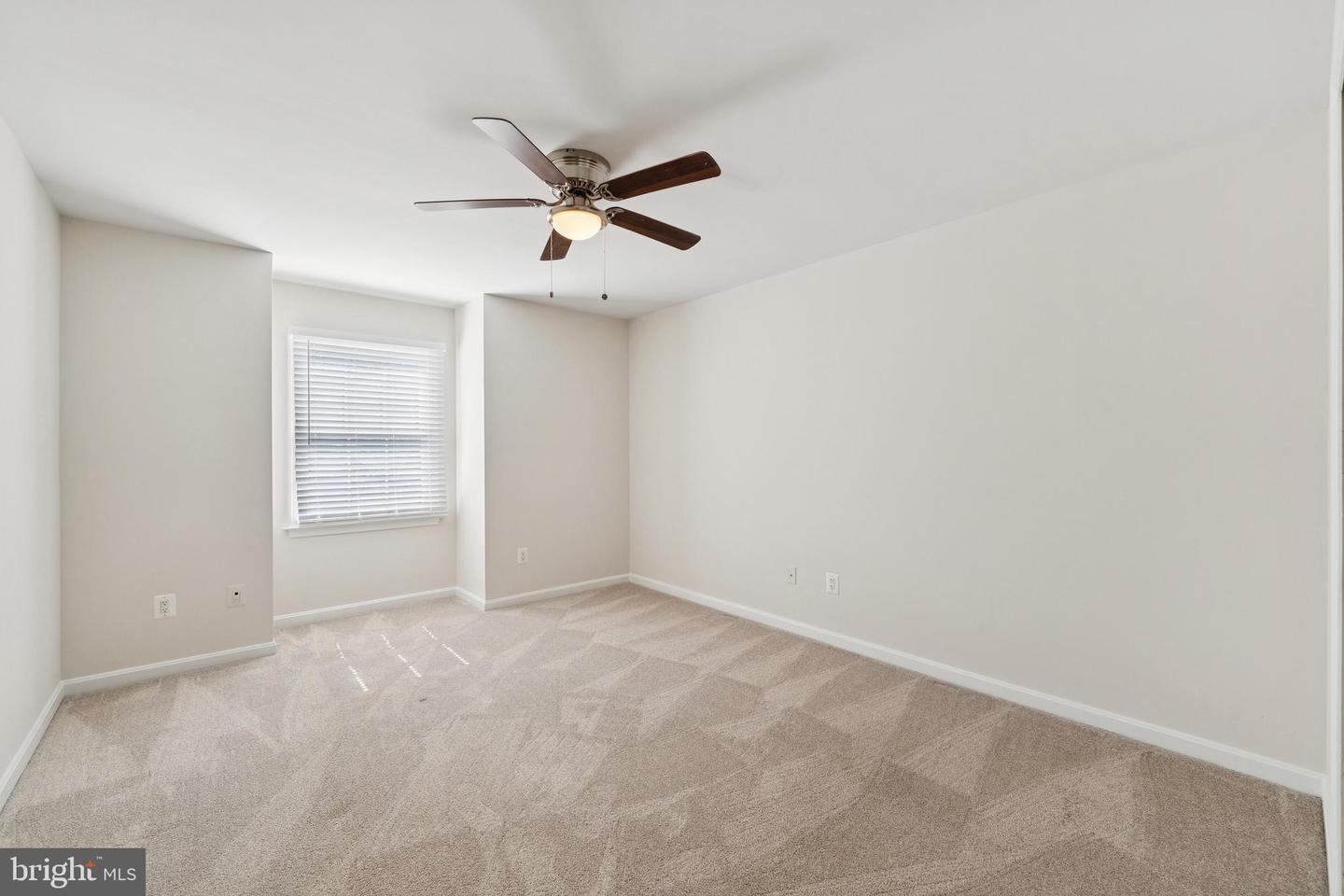 8410 COPPERLEAF CT, FAIRFAX STATION, Virginia 22039, 5 Bedrooms Bedrooms, ,4 BathroomsBathrooms,Residential,For sale,8410 COPPERLEAF CT,VAFX2254802 MLS # VAFX2254802