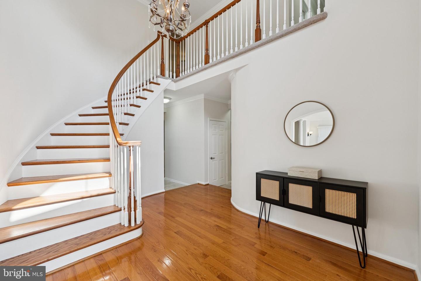 8410 COPPERLEAF CT, FAIRFAX STATION, Virginia 22039, 5 Bedrooms Bedrooms, ,4 BathroomsBathrooms,Residential,For sale,8410 COPPERLEAF CT,VAFX2254802 MLS # VAFX2254802
