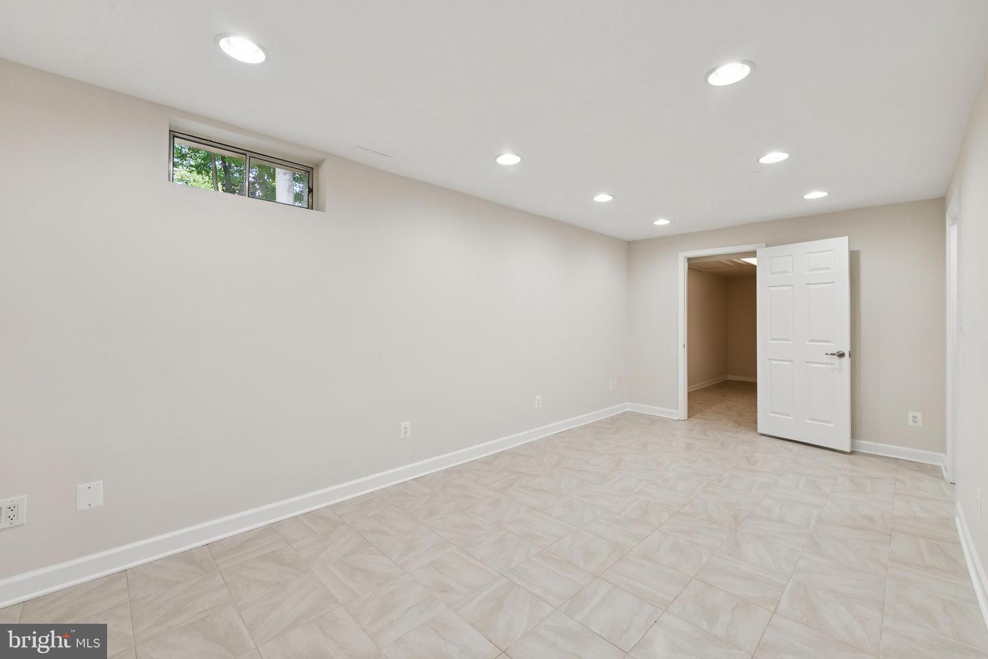 8410 COPPERLEAF CT, FAIRFAX STATION, Virginia 22039, 5 Bedrooms Bedrooms, ,4 BathroomsBathrooms,Residential,For sale,8410 COPPERLEAF CT,VAFX2254802 MLS # VAFX2254802