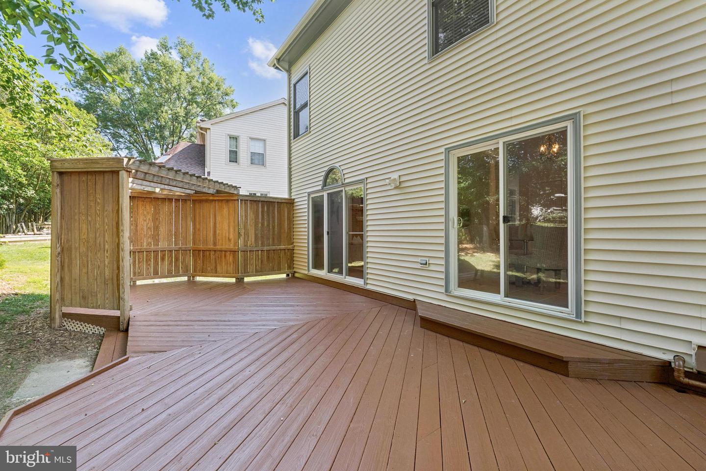 8410 COPPERLEAF CT, FAIRFAX STATION, Virginia 22039, 5 Bedrooms Bedrooms, ,4 BathroomsBathrooms,Residential,For sale,8410 COPPERLEAF CT,VAFX2254802 MLS # VAFX2254802