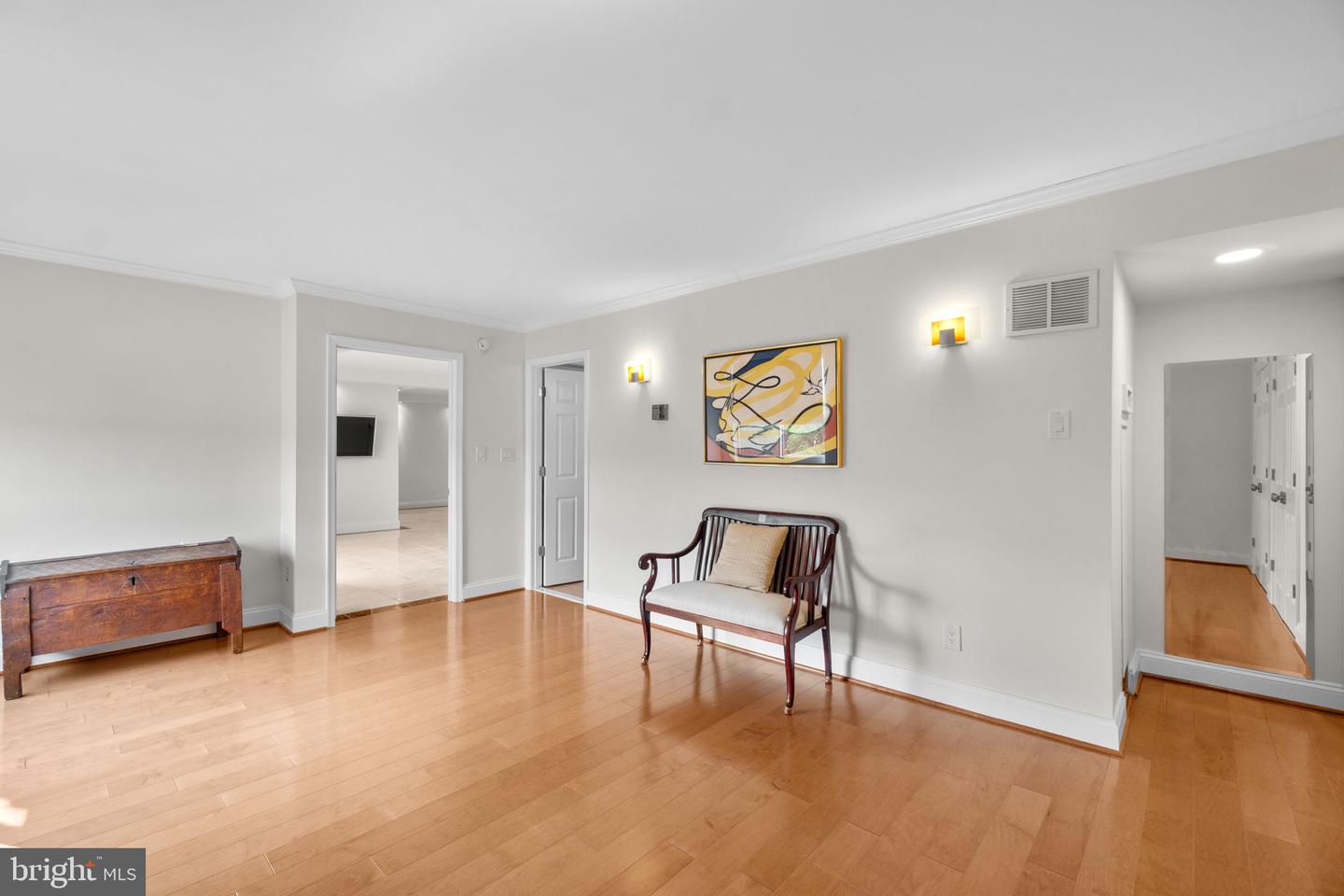 1800 OLD MEADOW RD #1512 - 1513, MCLEAN, Virginia 22102, 3 Bedrooms Bedrooms, ,3 BathroomsBathrooms,Residential,For sale,1800 OLD MEADOW RD #1512 - 1513,VAFX2254890 MLS # VAFX2254890