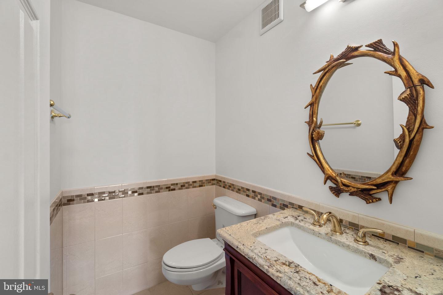 1800 OLD MEADOW RD #1512 - 1513, MCLEAN, Virginia 22102, 3 Bedrooms Bedrooms, ,3 BathroomsBathrooms,Residential,For sale,1800 OLD MEADOW RD #1512 - 1513,VAFX2254890 MLS # VAFX2254890
