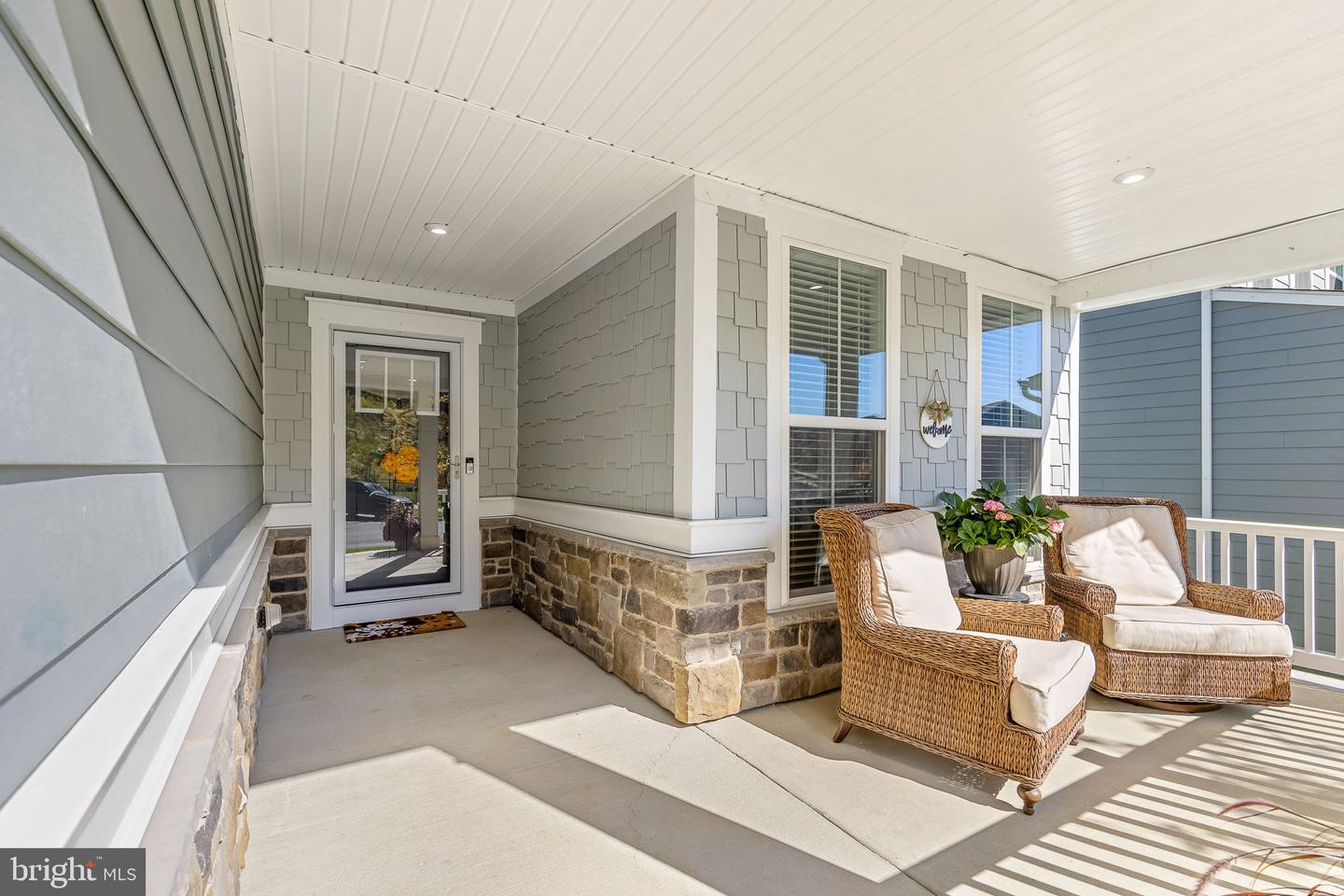 17703 WHITE CAMPION WAY, DUMFRIES, Virginia 22026, 4 Bedrooms Bedrooms, ,4 BathroomsBathrooms,Residential,For sale,17703 WHITE CAMPION WAY,VAPW2098992 MLS # VAPW2098992