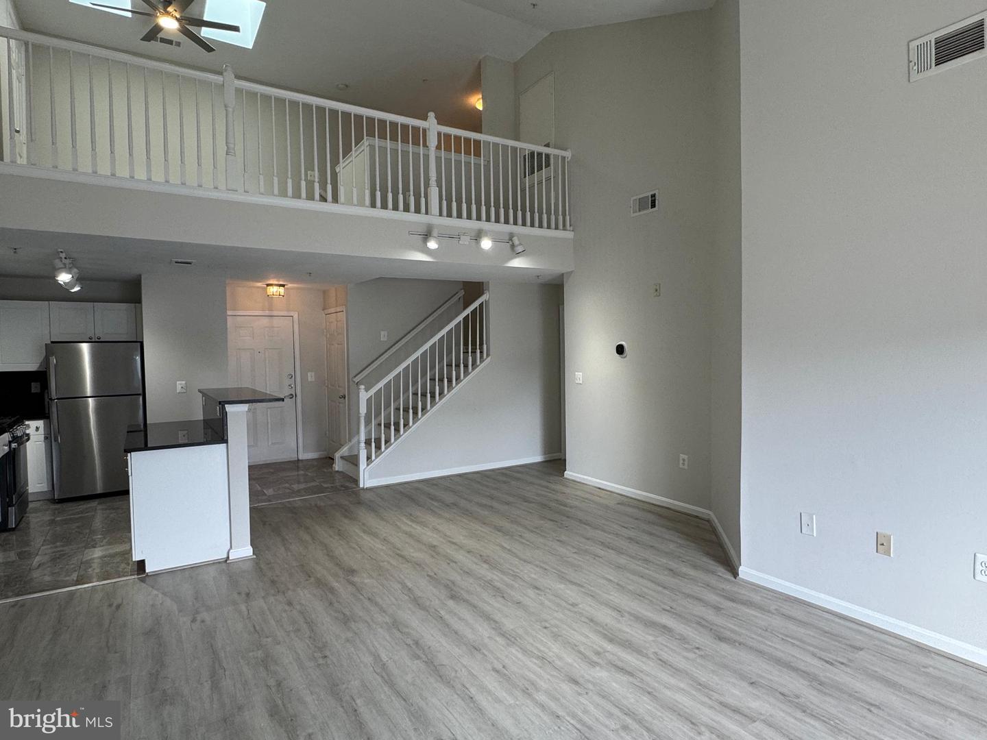 11352 ARISTOTLE DR #7-405, FAIRFAX, Virginia 22030, 2 Bedrooms Bedrooms, ,2 BathroomsBathrooms,Residential,For sale,11352 ARISTOTLE DR #7-405,VAFX2254942 MLS # VAFX2254942