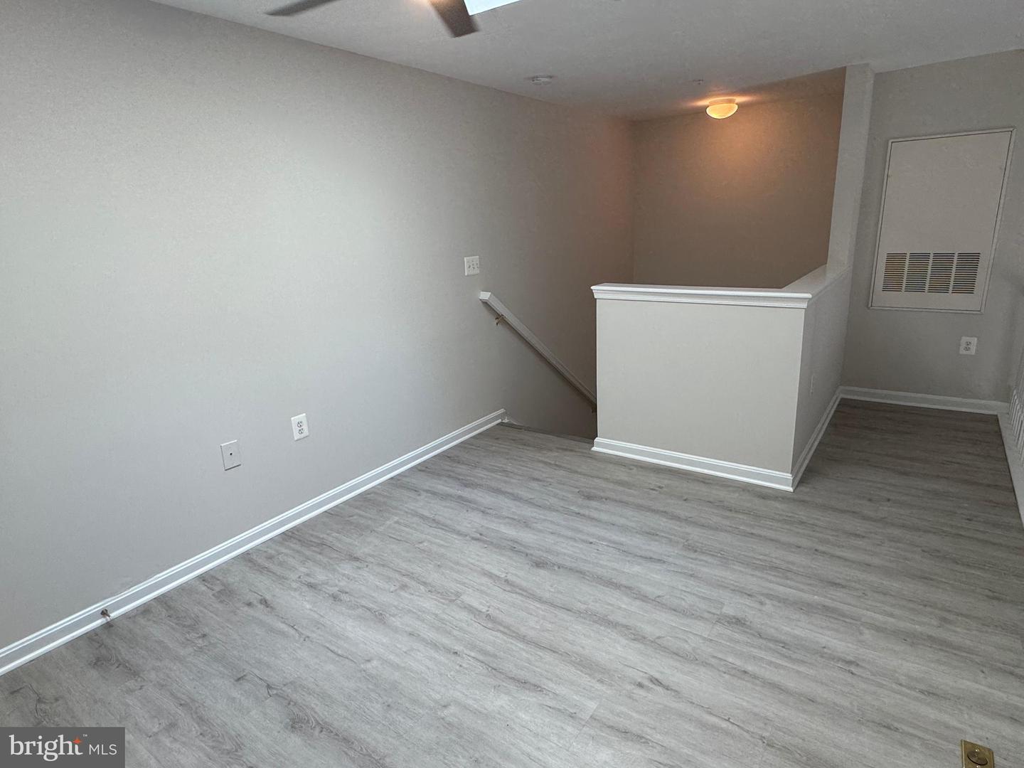11352 ARISTOTLE DR #7-405, FAIRFAX, Virginia 22030, 2 Bedrooms Bedrooms, ,2 BathroomsBathrooms,Residential,For sale,11352 ARISTOTLE DR #7-405,VAFX2254942 MLS # VAFX2254942