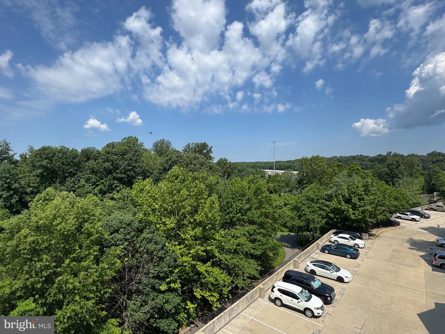 11352 ARISTOTLE DR #7-405, FAIRFAX, Virginia 22030, 2 Bedrooms Bedrooms, ,2 BathroomsBathrooms,Residential,For sale,11352 ARISTOTLE DR #7-405,VAFX2254942 MLS # VAFX2254942